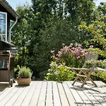 Small House With Large Garden Near Feriehus Vejby