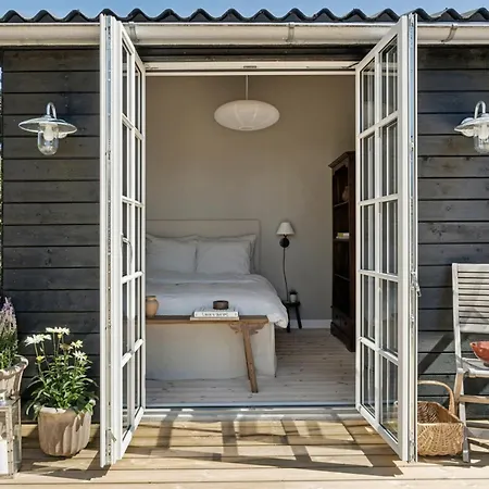 Small House With Large Garden Near